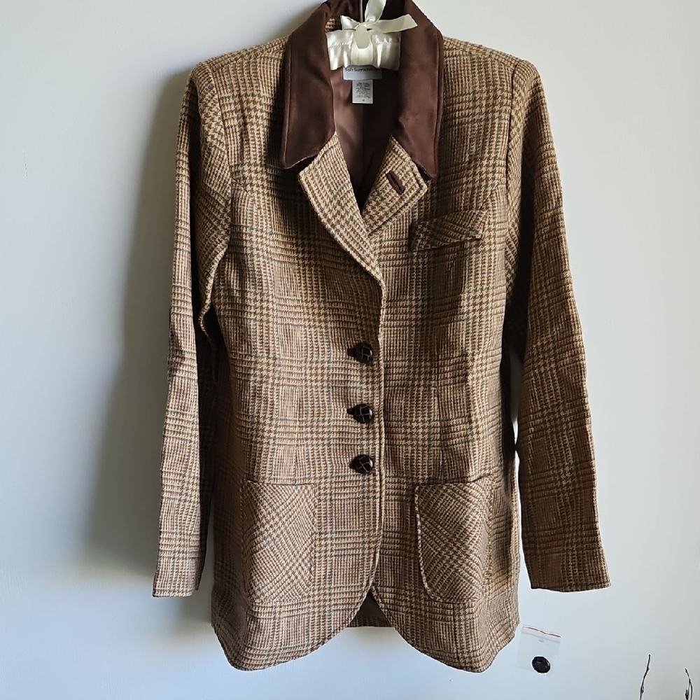 NWOT Brown Plaid Women's Blazer